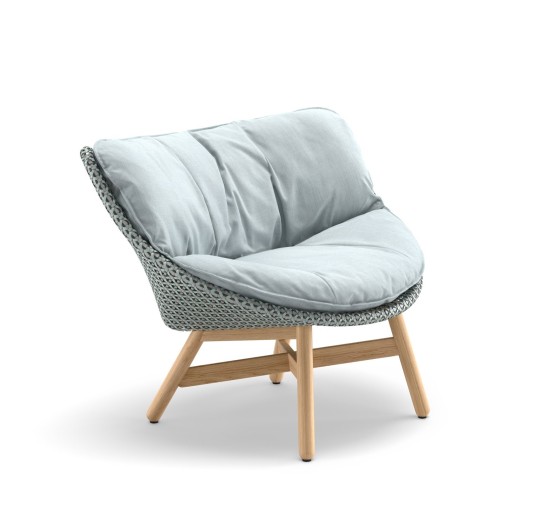 101015-Dedon-Mbrace-Lounge-Baltic
