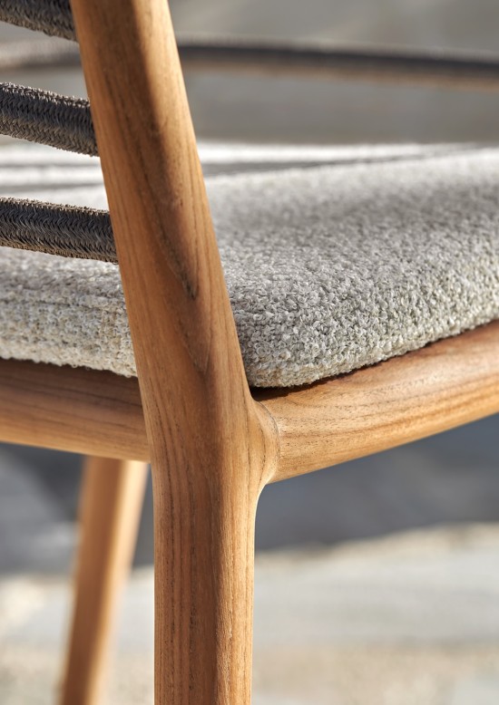 ARCHY DINING CHAIR