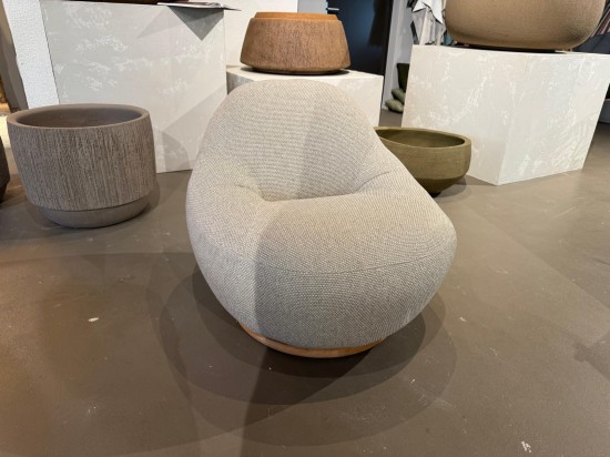 Cane-line Gem Loungechair Swivel Desert Sand_1