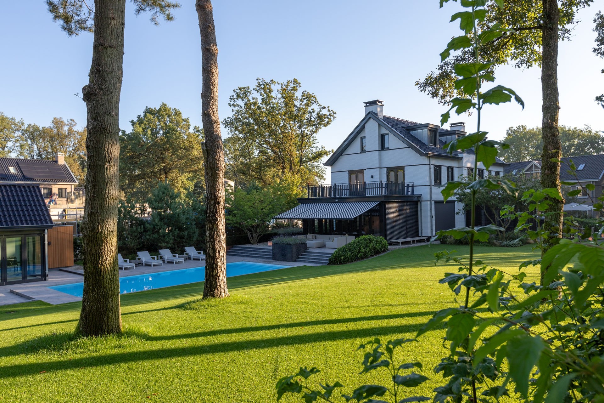 Hendriks Didam exclusieve tuin met zwembad (34)