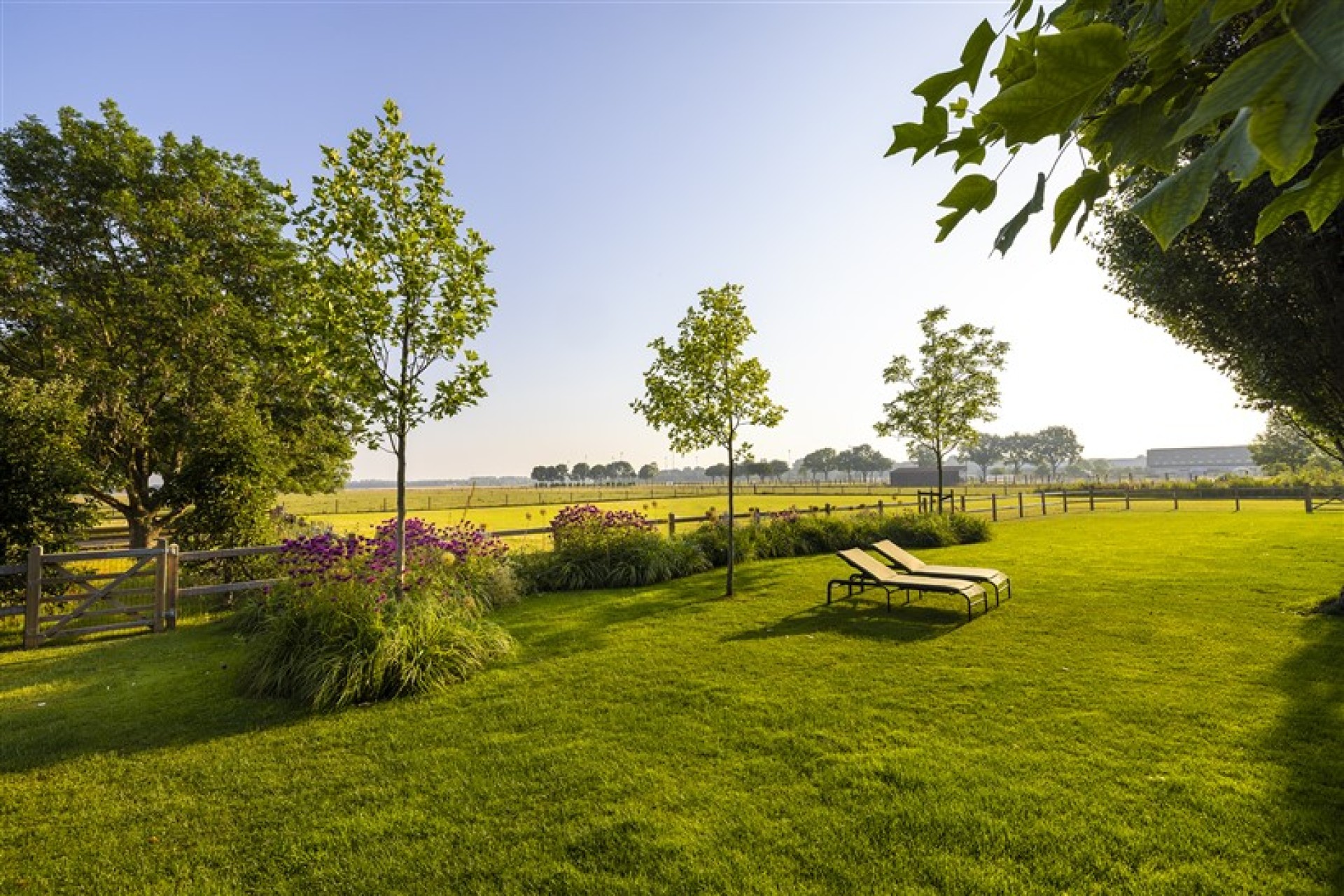 Hendriks Landscape Loo  (22)