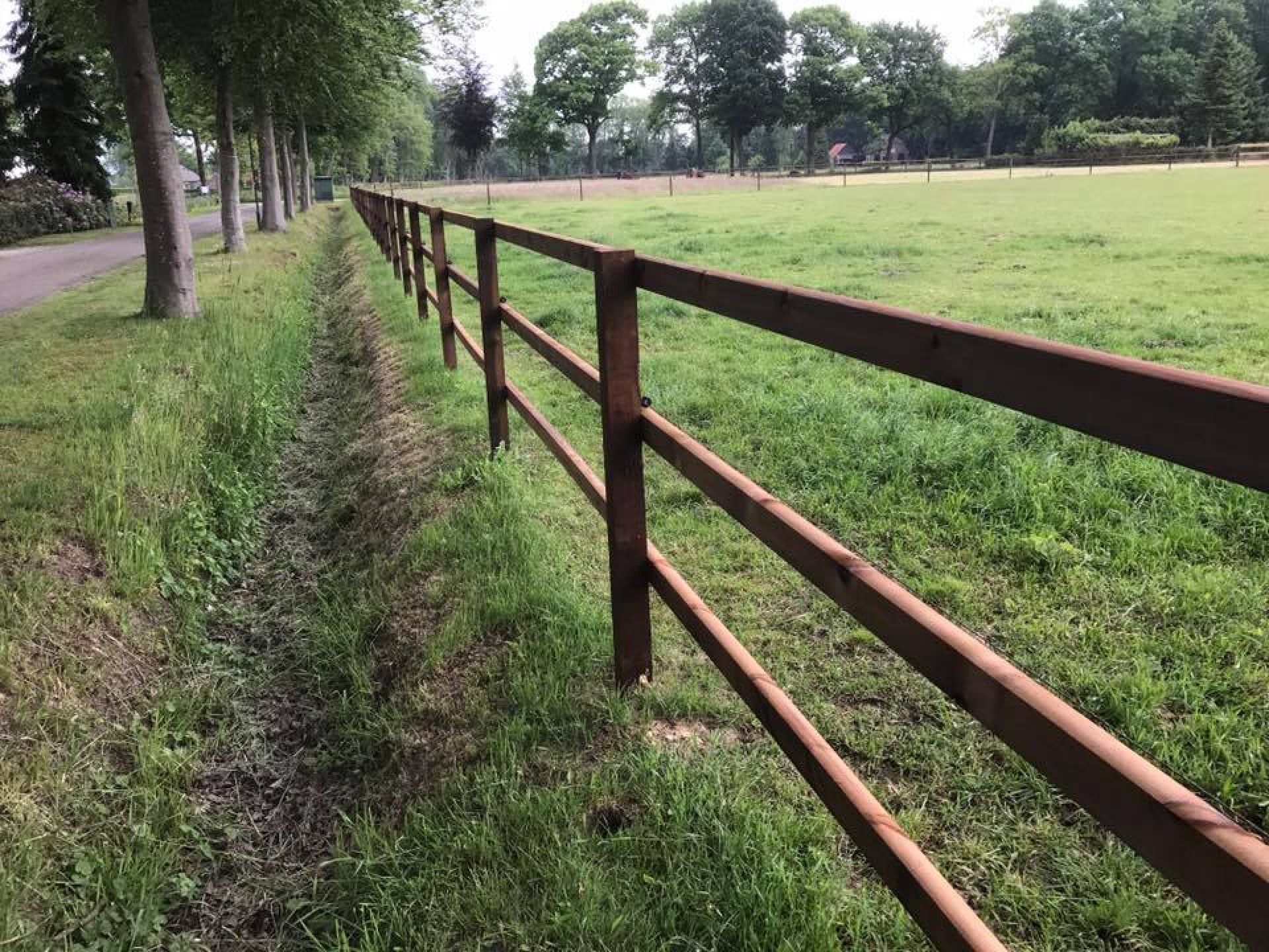 hendriks-omheining-merrie-veilige-afrastering-2