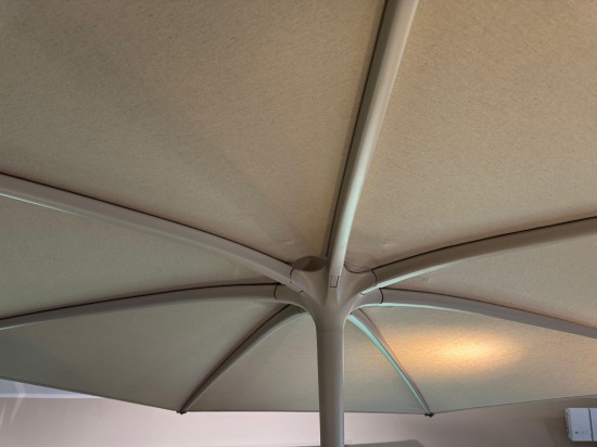 Royal Botania Palma Parasol 300cm Gasgeveerd_1